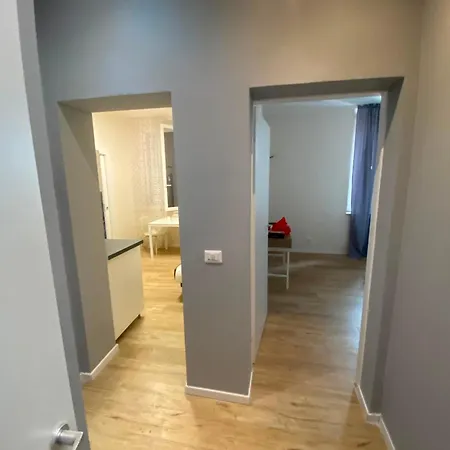 Easy Station1 Apartamento Parma